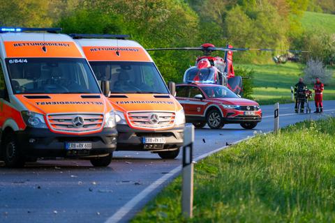 Unfall Bei Bad K Nig Hubschrauber Fliegt Schwerverletzten In Klinik